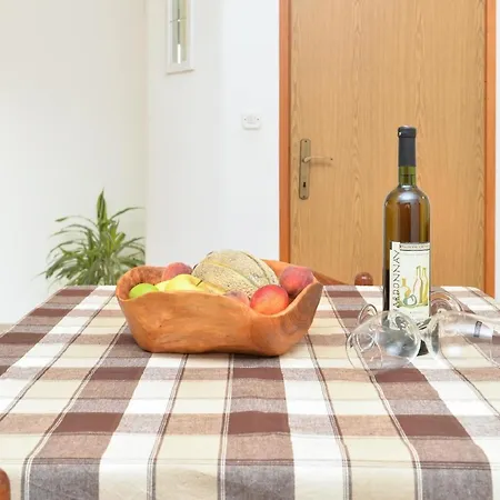 Fuer 4 Personen Ca 45 Qm In Valbandon, Istrien Istrische Riviera