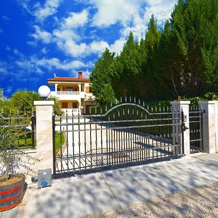Fuer 4 Personen Ca 45 Qm In Valbandon, Istrien Istrische Riviera Apartment Valbandon